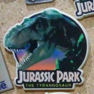 Pin's Jurassic Park The Tyrannosaur (01)